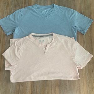 Bundle of 2 Men’s Banana Republic Shirts